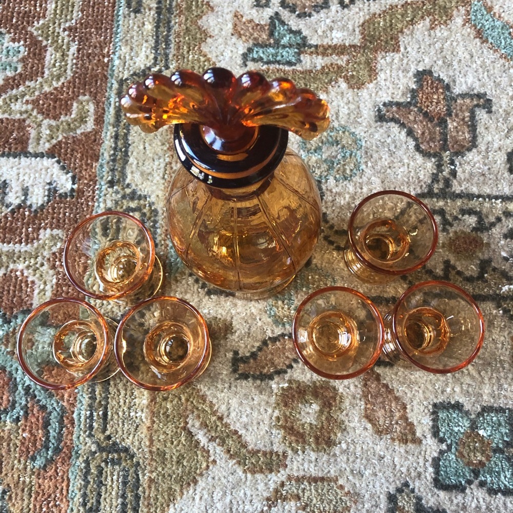 *️⃣SOLD*️⃣ Vintage Cocktail Set🍾🥃 - Picture 2 of 7